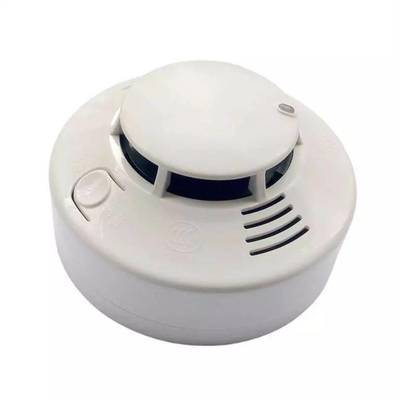 智能煙感報警器顯神威，龍灣租客蚊香不慎引發火災及時報警